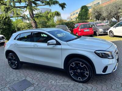 Mercedes-Benz GLA GLA 220 Business 4Matic Automatica TAGLIANDI UFFICIALI Bianco usata Cormano