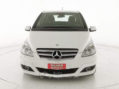 Mercedes-Benz Classe B CDI Chrome Bianco usata Crema