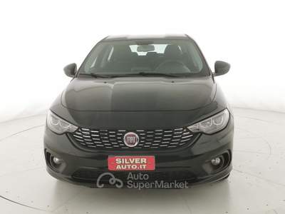 Fiat Tipo 1.4 5 porte Lounge Nero usata Crema