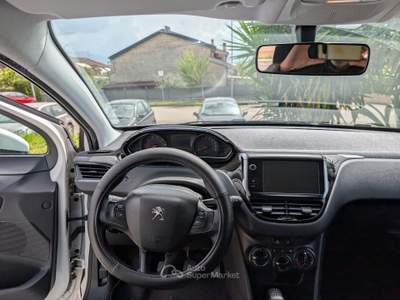 Peugeot 208 Auto da vedere usata Terni