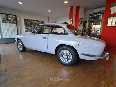 Alfa Romeo GT 1750 Veloce ( 105 44) 1970 ASI 2 PROPRIETARI Grigio usata Torino