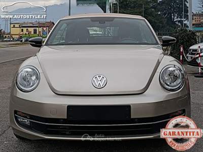 Volkswagen Maggiolino Cabrio 2.0 TDI CLUB BMT 110Cv EURO6 Argento usata CONCESIO