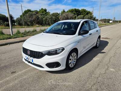 Fiat Tipo 1.3 Mjt S&S Pop AUTOVETTURA Bianco usata Maruggio