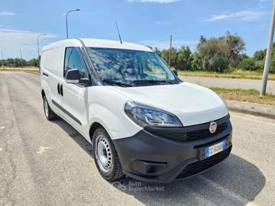 Fiat Doblò Doblò 1.6 MJT 105 CV PL-TN Cargo Maxi 2 POSTI Bianco usata Maruggio