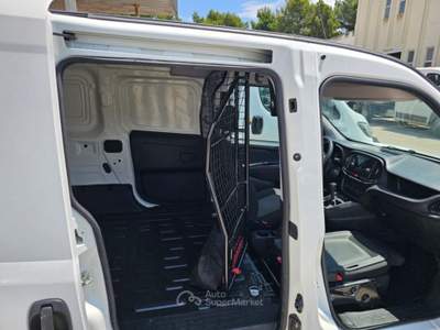 Fiat Doblò Doblò 1.6 MJT 105 CV PL-TN Cargo Maxi 2 POSTI Bianco usata Maruggio