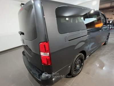 Fiat Ulysse FIAT ULYSSE COMBI M1 2.0 BLUEHDI 180CV L3H1 A Ulysse combi M1 2.0 bluehdi 180cv L3H1 a Grigio usata Roma