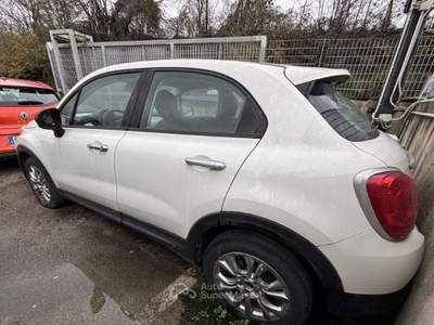 Fiat 500X 1.6 MultiJet 120 CV Pop Star AUTOVETTURA Bianco usata Maruggio