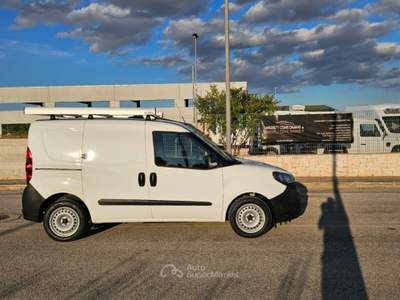 Fiat Doblò Doblò 1.6 MJT 105cv S&S PC-TN Cargo Business Bianco usata Maruggio