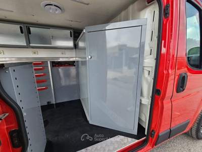 Fiat Ducato 33 2.0 MJT PC-TN OFFICINA MOBILE EX TELECOM Rosso usata Maruggio