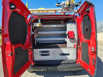 Fiat Fiorino 1.3 MJT 95V Furgone Adventure E5+ Rosso usata Maruggio