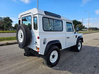 Land Rover Defender 90 2.2 TD4 Station Wagon N1 Bianco usata Maruggio