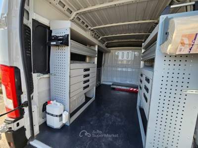 Iveco Daily 35S12V 2.3 HPT PM-TM Furgone ALLESTITO OFFICINA Bianco usata Maruggio