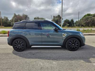 MINI Cooper 1.5 Cooper SE Countryman ALL4 Automatica Blu/Azzurro usata Maruggio
