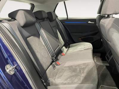 Volkswagen Golf 1.5 eTSI 130CV DSG Style Blu/Azzurro usata Ravenna