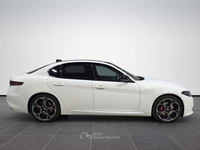 Alfa Romeo Giulia  2.2 t veloce q4 210cv auto Bianco usata Firenze