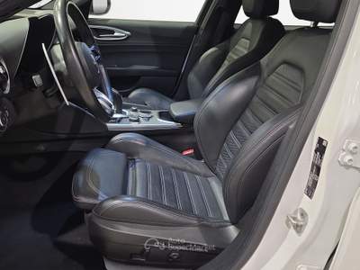 Alfa Romeo Giulia  2.2 t veloce q4 210cv auto Bianco usata Firenze