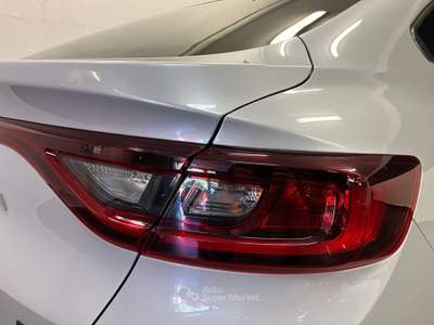 Renault Arkana Arkana 1.6 E-Tech full hybrid Techno Auto 145cv Bianco usata Como
