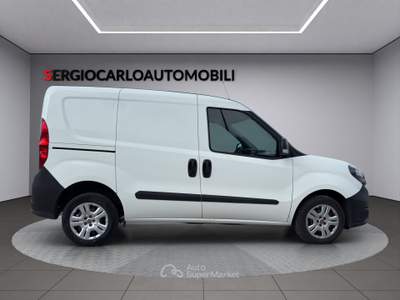 Fiat Doblò aziendale Bianco usata Naso