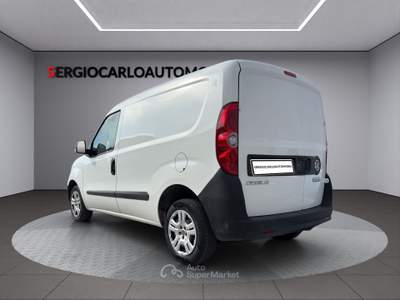 Fiat Doblò aziendale Bianco usata Naso