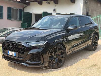 Audi Q8 RSQ8 TFSI V8 QUATTRO CARBOCERAMIC BANGOLUFSEN usata Odolo