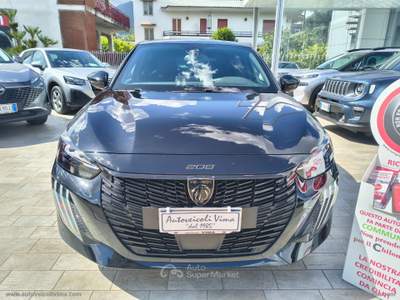 Peugeot 208 208 Hybrid 136 e-DCS6 GT Nero usata Somma Vesuviana