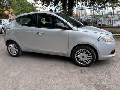 Lancia Ypsilon 16V 80 CV 5 porte S&S Plati usata Bologna
