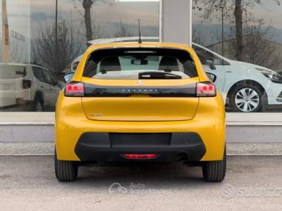Peugeot 208 Stop&Start 5 porte Active usata Paese