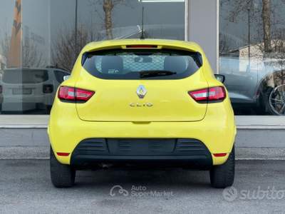 Renault Clio DIESEL VAN 2 POSTI usata Paese