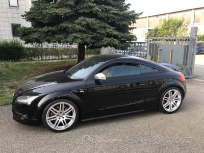 Audi TT Coupé 3.2 V6 quattro S tronic usata Pianezza