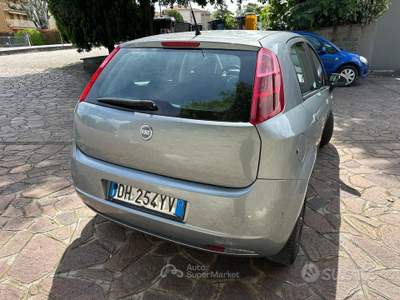 Fiat Grande Punto 5 porte Dynamic usata Pieve di Cento