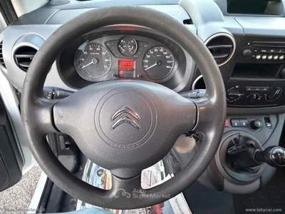 Citroen Berlingo Berlingo B.HDi 100S&S Van 3pti Cl.L1 Bianco usata San Michele Salentino