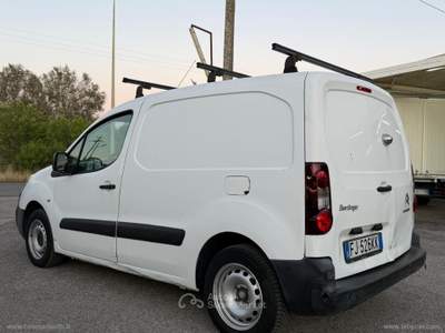 Citroen Berlingo Berlingo B.HDi 100S&S Van 3pti Cl.L1 Bianco usata San Michele Salentino