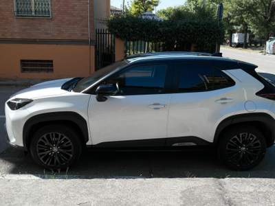 Toyota Yaris Cross 5p. E-CVT AWD-i Adve usata FERRARA