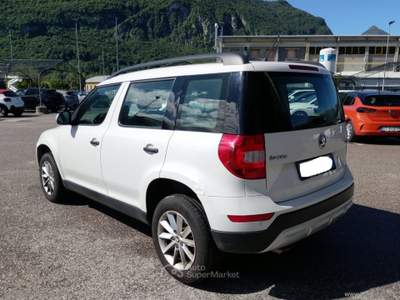 Skoda Yeti Yeti Outdoor 2.0 TDI SCR 110 CV Easy Bianco usata Scurelle