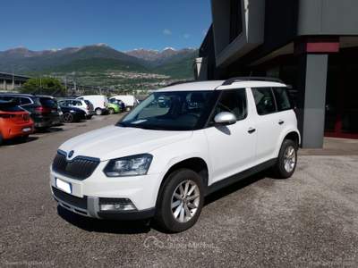 Skoda Yeti Yeti Outdoor 2.0 TDI SCR 110 CV Easy Bianco usata Scurelle