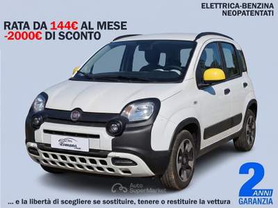 Fiat Panda Pandina 1.0 firefly hybrid 70cv Bianco usata Sant'Anastasia