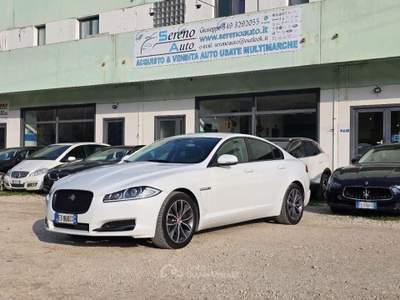 Jaguar XF  2.2 D Eco Prestige usata Pesaro