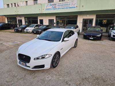 Jaguar XF  2.2 D Eco Prestige usata Pesaro