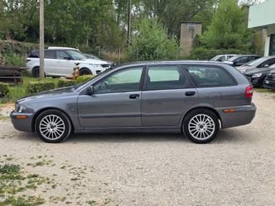 Volvo V40 1.9 D Class usata Pesaro