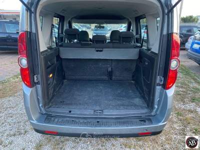 Fiat Doblò 1.6 Mjt 16V Dynamic Grigio usata Latina