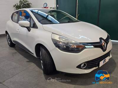 Renault Clio Clio 5p 1.2 Live Gpl 75cv Bianco usata Curno