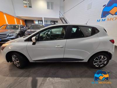 Renault Clio Clio 5p 1.2 Live Gpl 75cv Bianco usata Curno