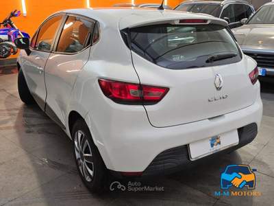 Renault Clio Clio 5p 1.2 Live Gpl 75cv Bianco usata Curno