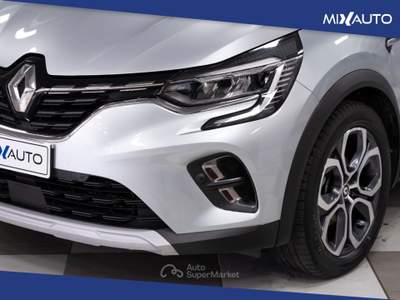 Renault Captur 1.6 E-Tech Full Hybrid Intens 145CV Auto Argento usata Latina
