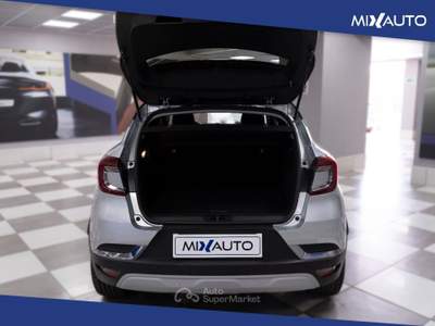 Renault Captur 1.6 E-Tech Full Hybrid Intens 145CV Auto Argento usata Latina