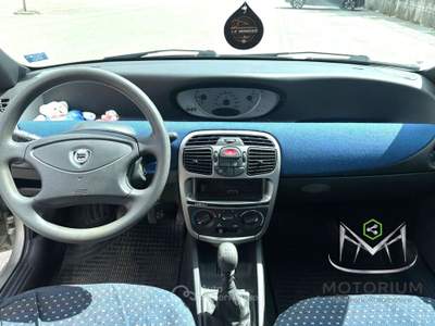 Lancia Ypsilon 1.1 cat Argento usata Pomigliano d'Arco