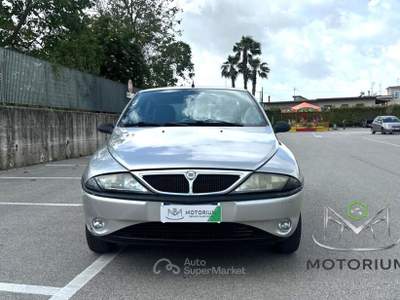Lancia Ypsilon 1.1 cat Argento usata Pomigliano d'Arco