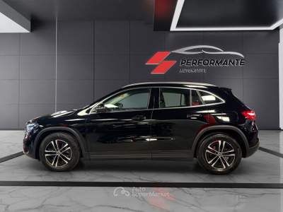 Mercedes-Benz GLA 180 d Advanced auto Nero usata Roma
