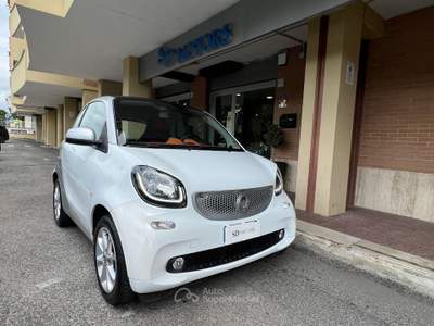 Smart ForTwo Fortwo 1.0 Passion 71cv twinamic *Promo SD 2026* Bianco usata Roma