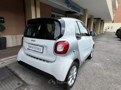 Smart ForTwo Fortwo 1.0 Passion 71cv twinamic *Promo SD 2026* Bianco usata Roma